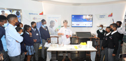 diverse high school learners participating in a hands on Engineering Discovery demonstration.jpeg
